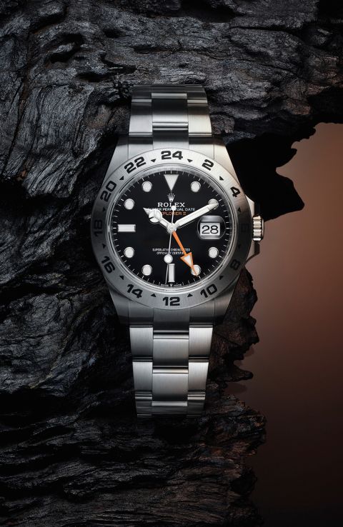 rolex-explorer-ii-beauty-shot-m226570-0002-landscape