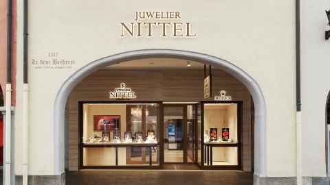 Räumlichkeiten Nittel Deskt 3