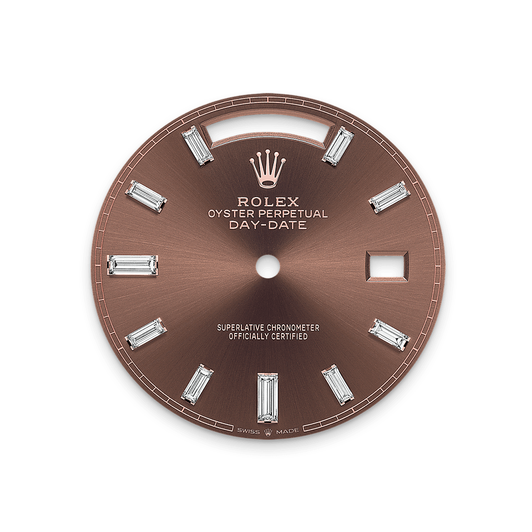 Schokoladen­­farbenes Zifferblatt