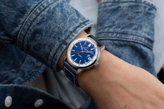 23 Top Time 38 blue leather Ref. AB3113A71C1X1 RGB